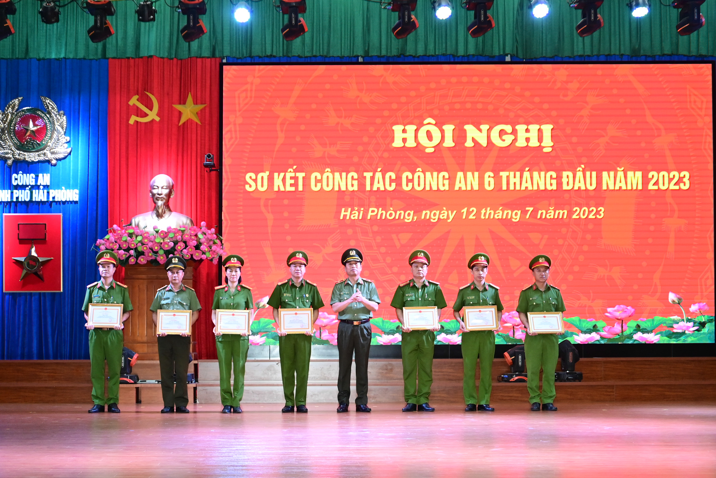 Công an thành phố sơ kết công tác Công an 6 tháng đầu năm 2023 